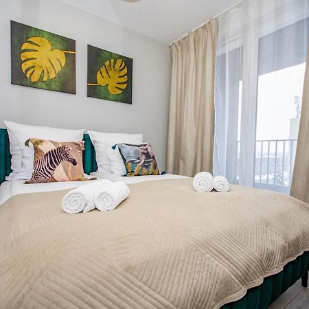 Inpoint Zablocie Modern Apartments For Work&Travel Красков Екстериор снимка