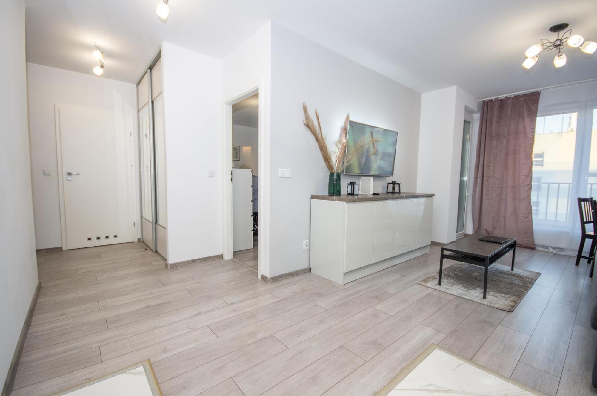 Inpoint Zablocie Modern Apartments For Work&Travel Красков Екстериор снимка