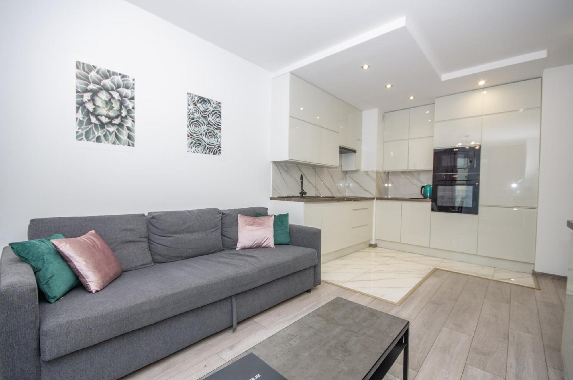 Inpoint Zablocie Modern Apartments For Work&Travel Красков Екстериор снимка