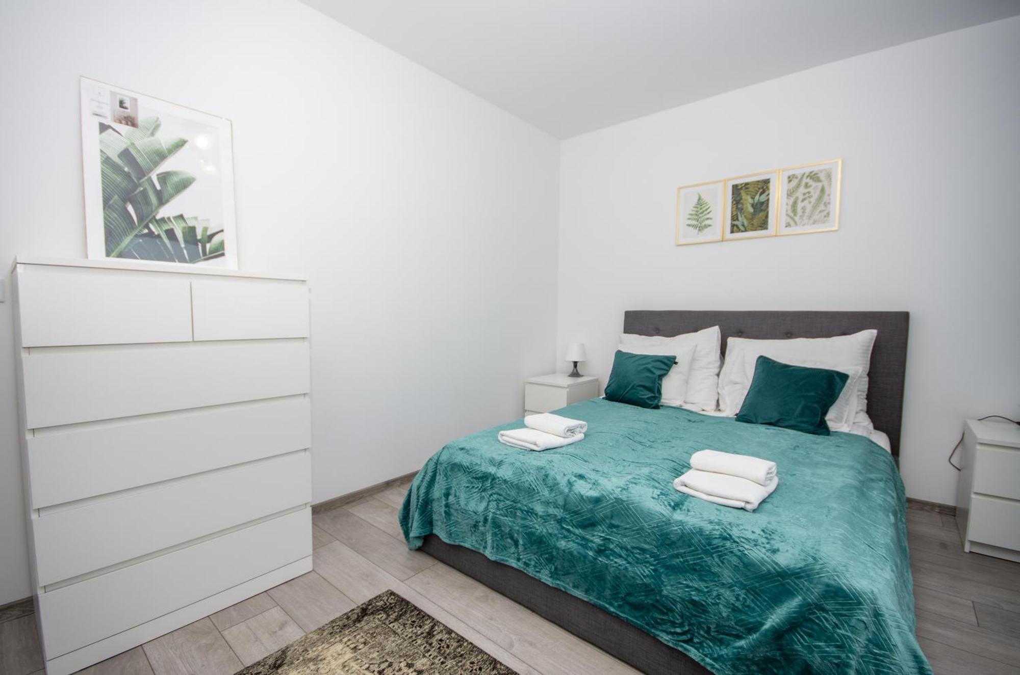 Inpoint Zablocie Modern Apartments For Work&Travel Красков Екстериор снимка
