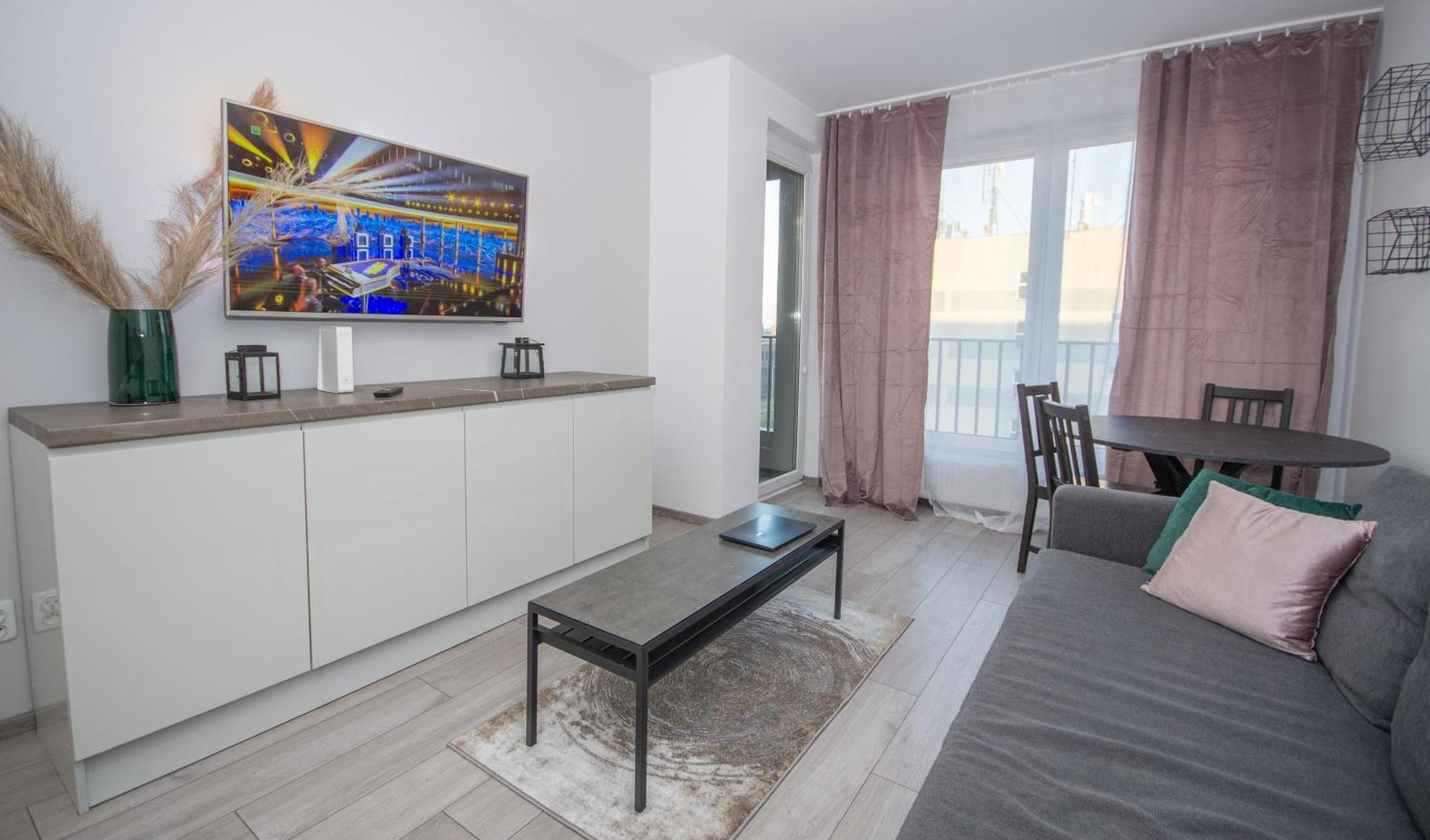 Inpoint Zablocie Modern Apartments For Work&Travel Красков Екстериор снимка