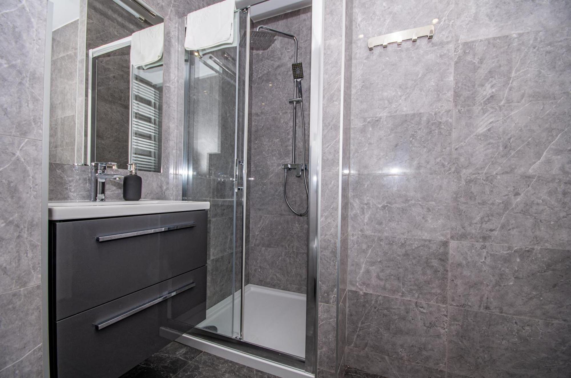 Inpoint Zablocie Modern Apartments For Work&Travel Красков Екстериор снимка