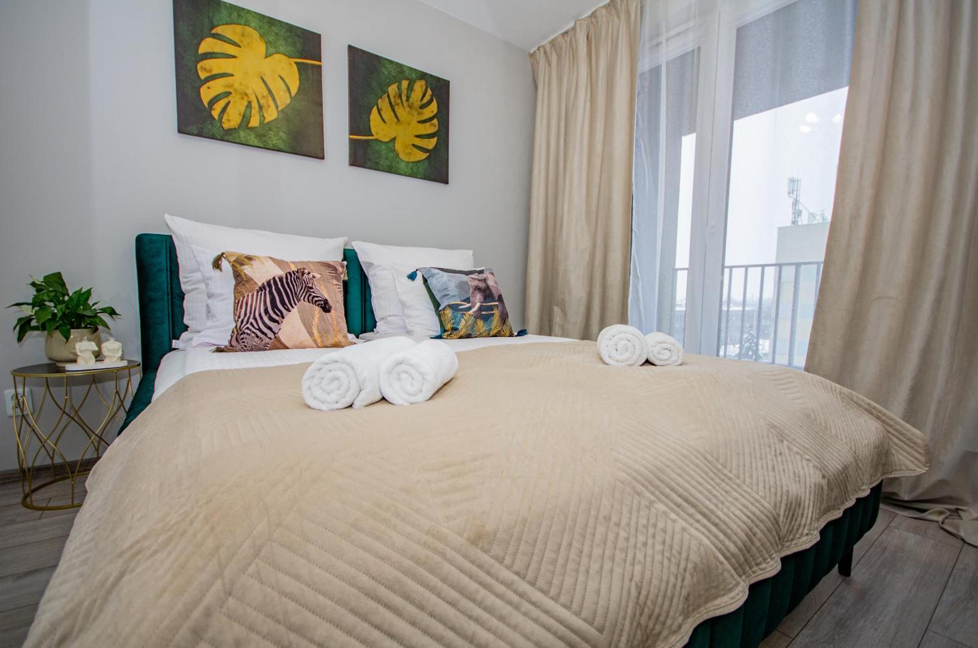 Inpoint Zablocie Modern Apartments For Work&Travel Красков Екстериор снимка