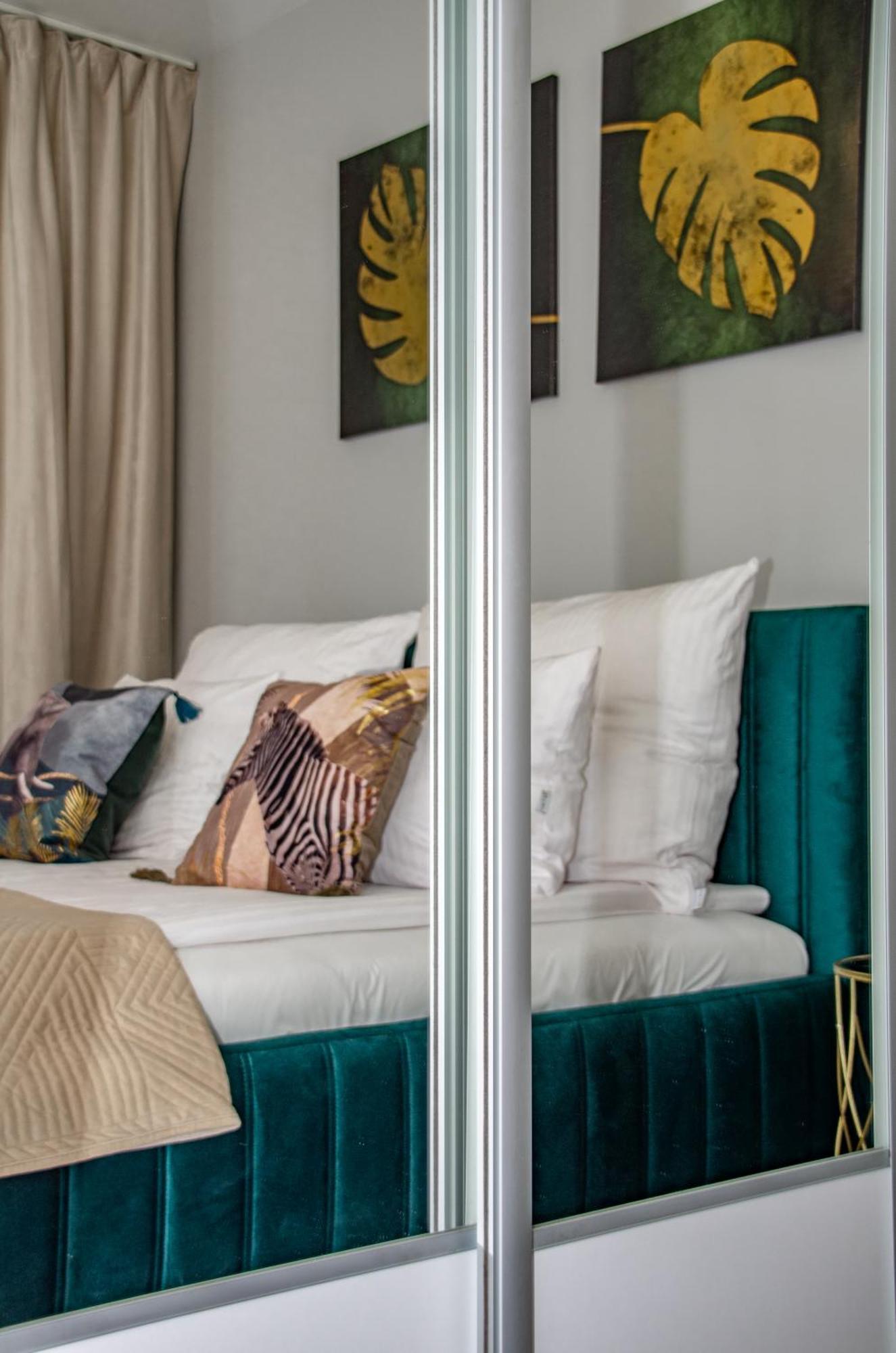 Inpoint Zablocie Modern Apartments For Work&Travel Красков Екстериор снимка
